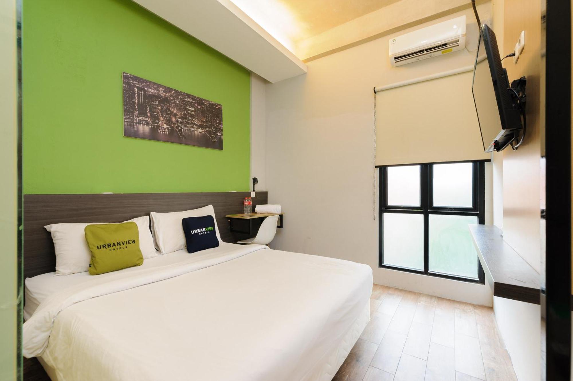 Urbanview Caverna Gandaria By Reddoorz Jakarta Exterior photo
